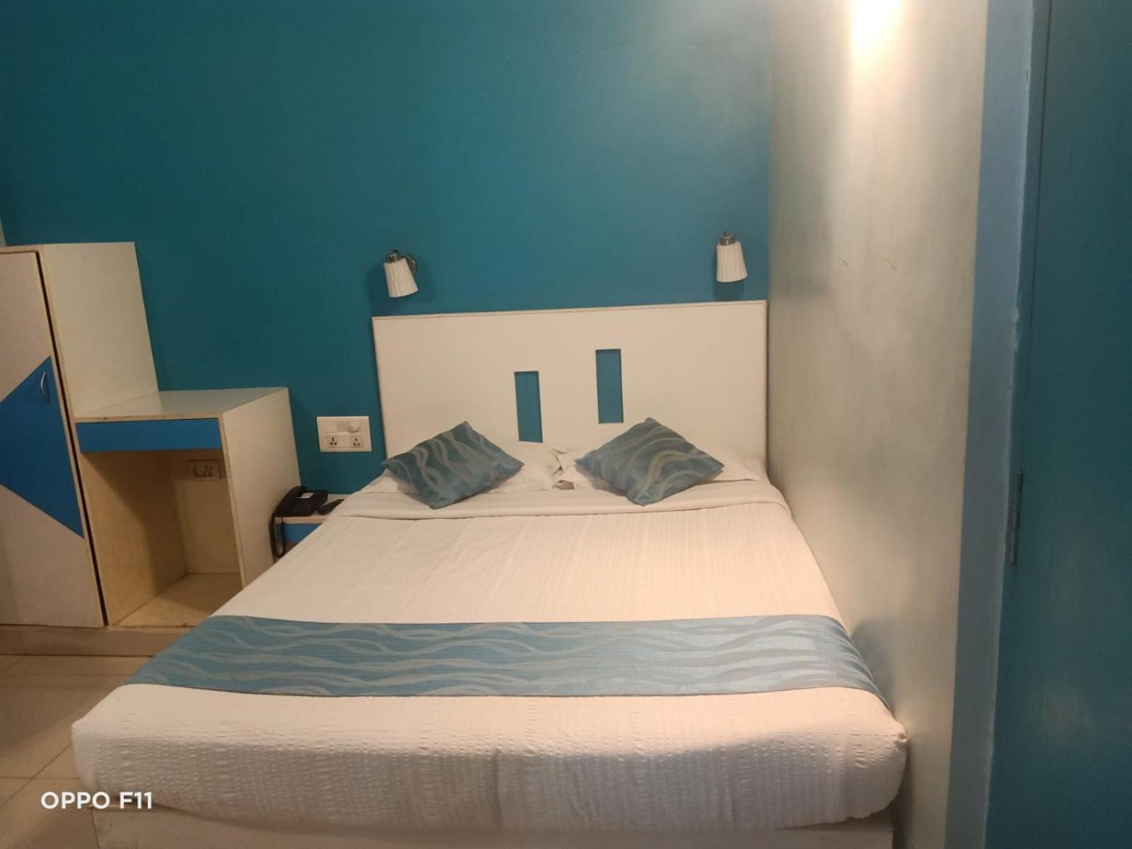 Hotel Pandian Ченнаї Екстер'єр фото